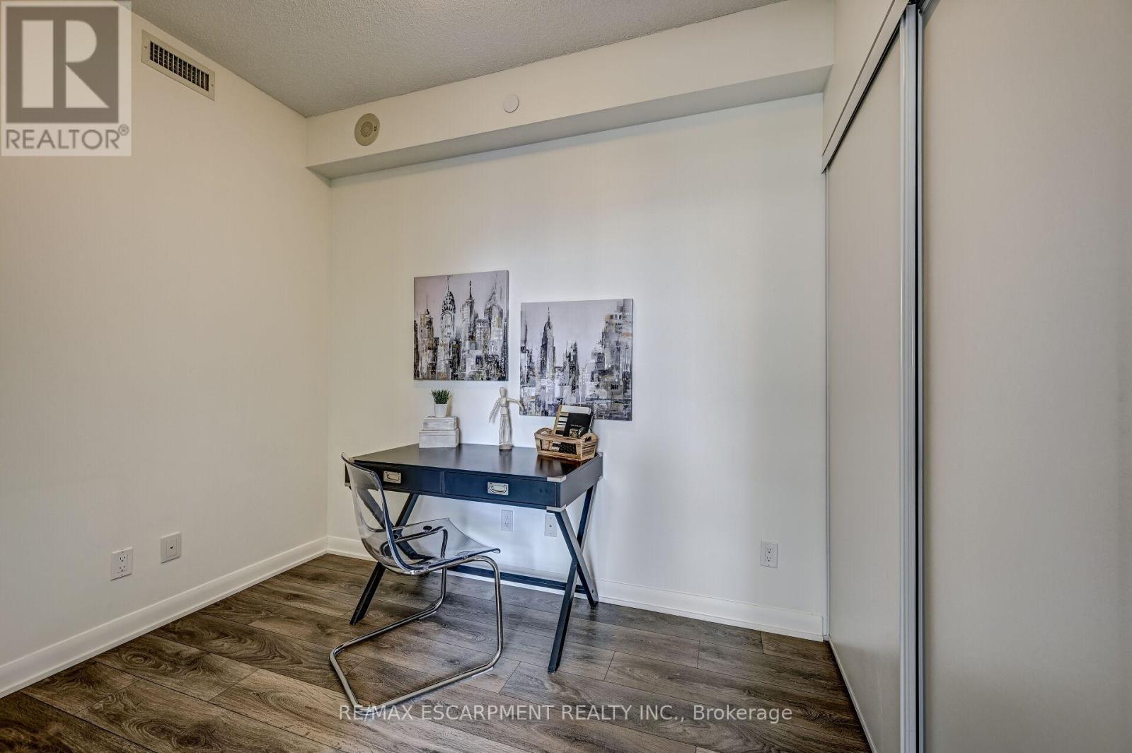 714 - 435 Richmond Street W, Toronto, ON - Indoor