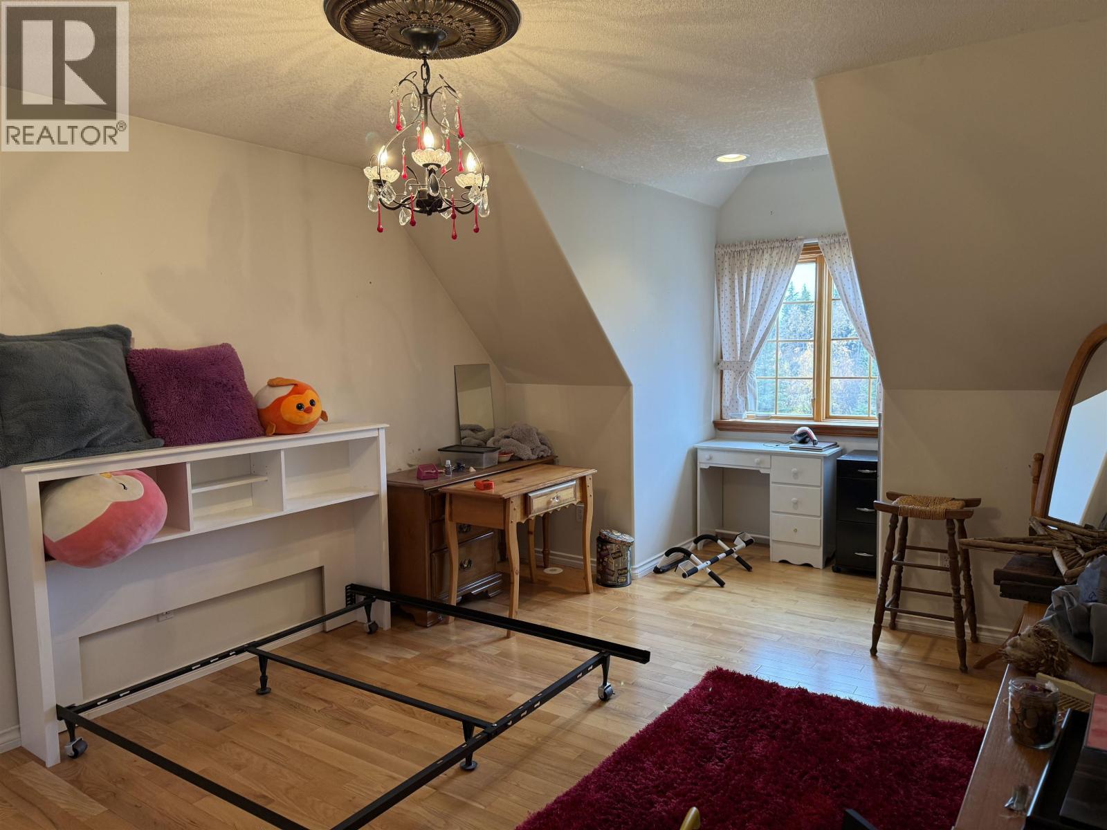 12762 Old Hope Road, Charlie Lake, BC - Indoor