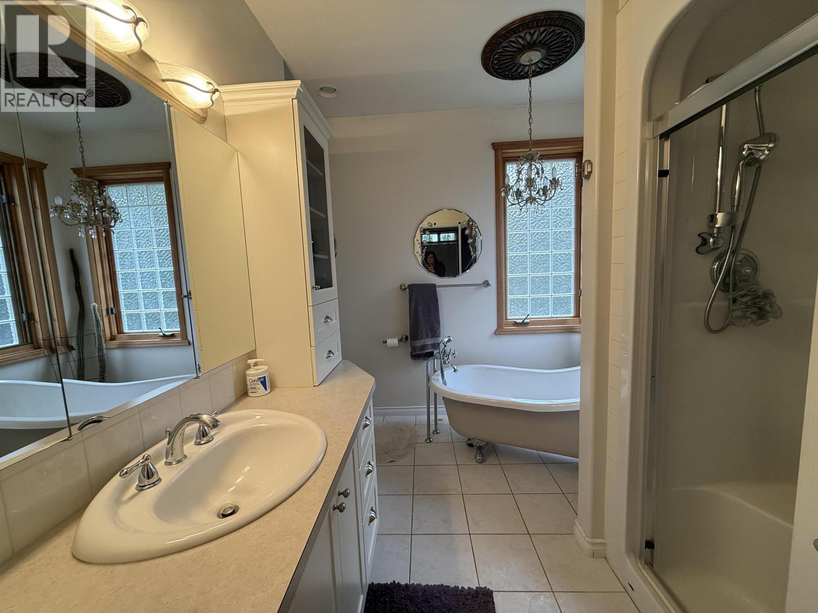 12762 Old Hope Road, Charlie Lake, BC - Indoor Photo Showing Bathroom