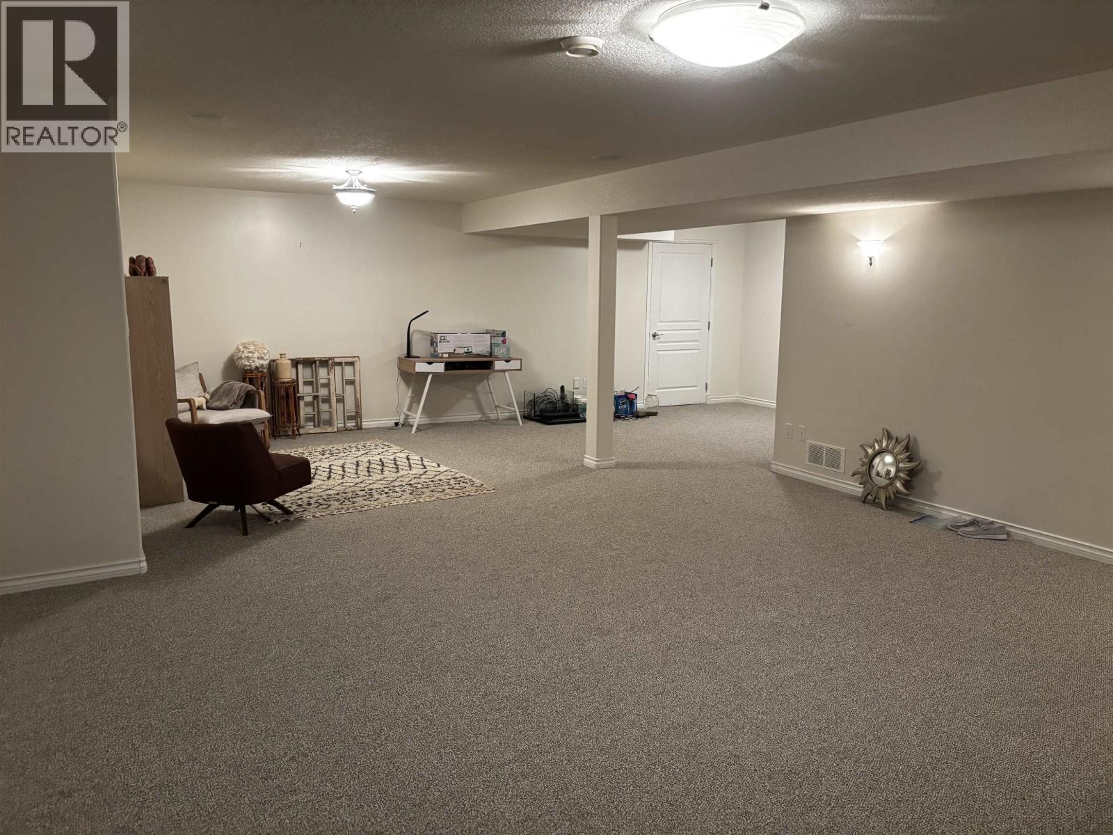 12762 Old Hope Road, Charlie Lake, BC - Indoor