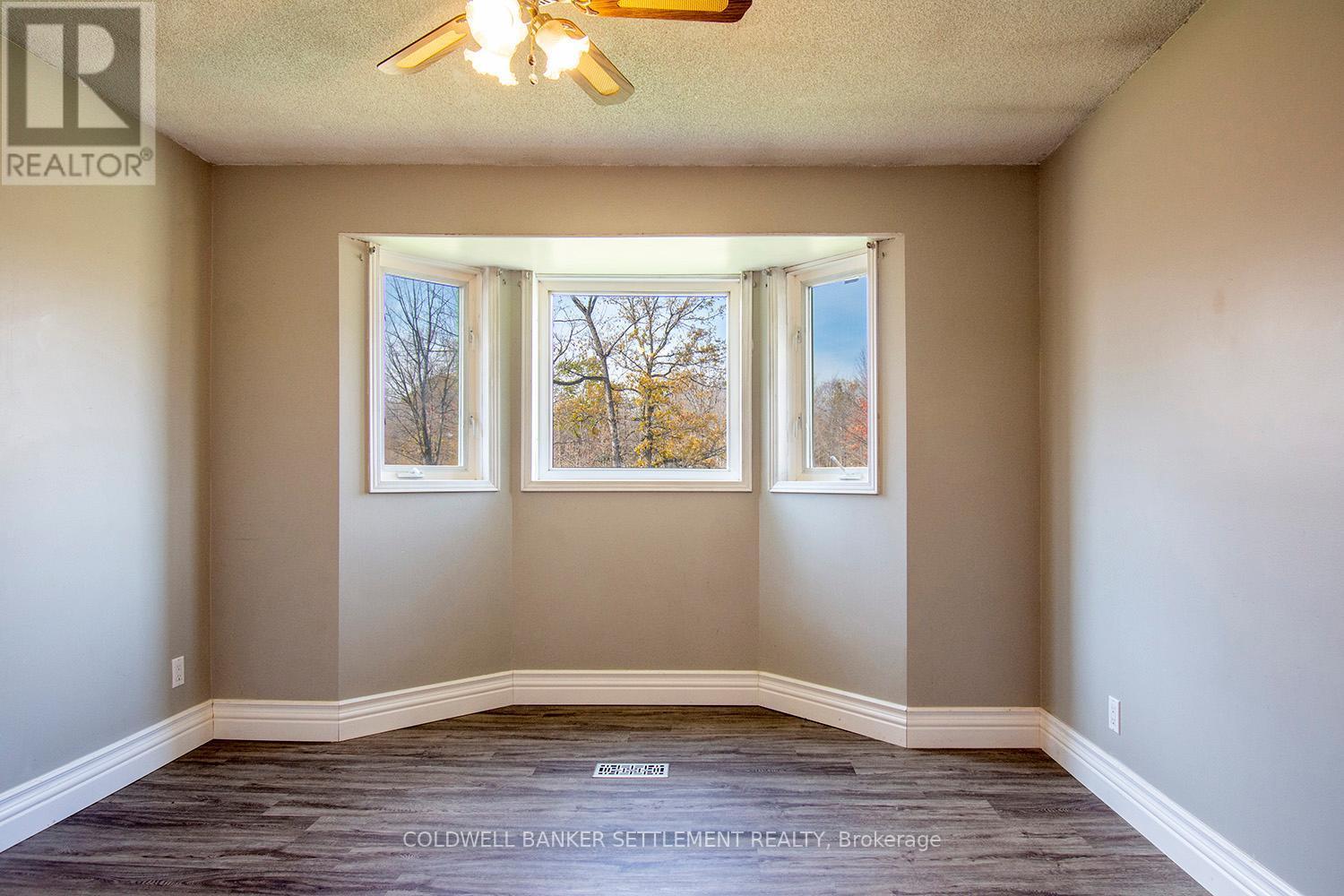 1925 Zealand Road, Frontenac (Frontenac Centre), ON - Indoor Photo Showing Other Room