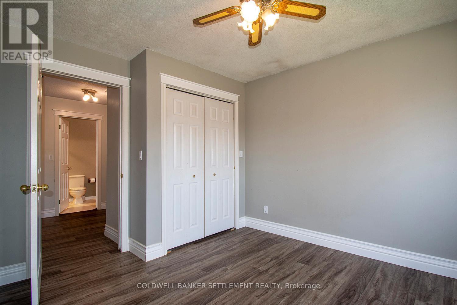 1925 Zealand Road, Frontenac (Frontenac Centre), ON - Indoor Photo Showing Other Room