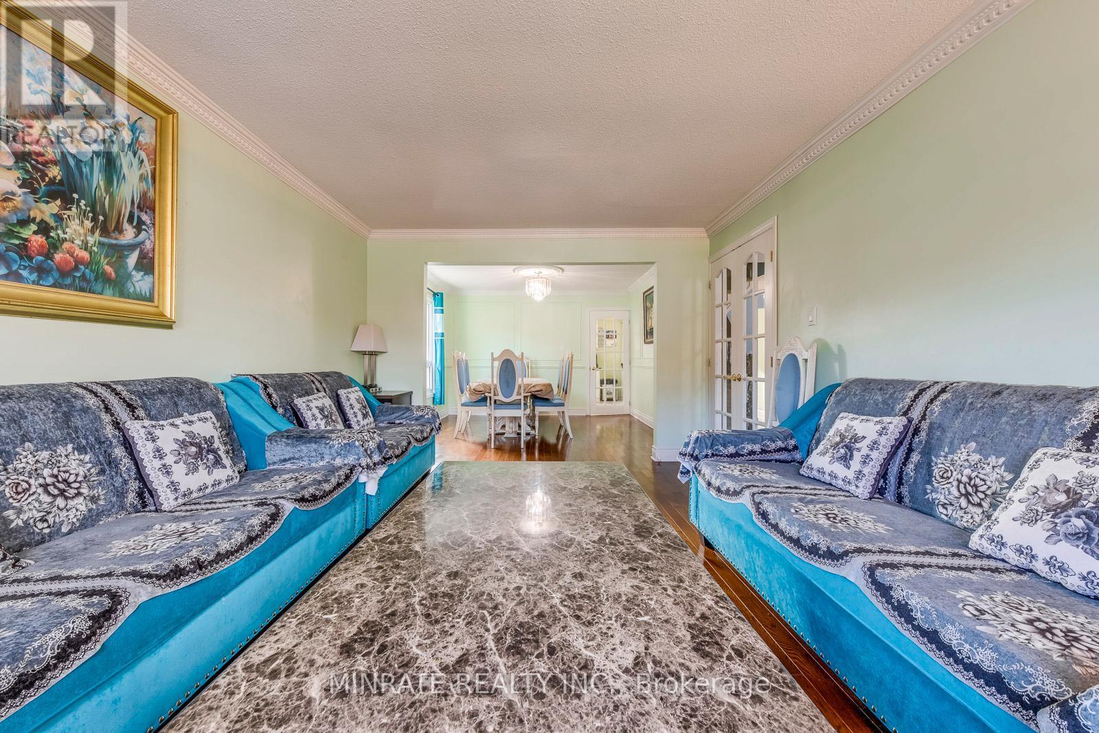 3346 Palmer Drive, Burlington, ON - Indoor Photo Showing Living Room