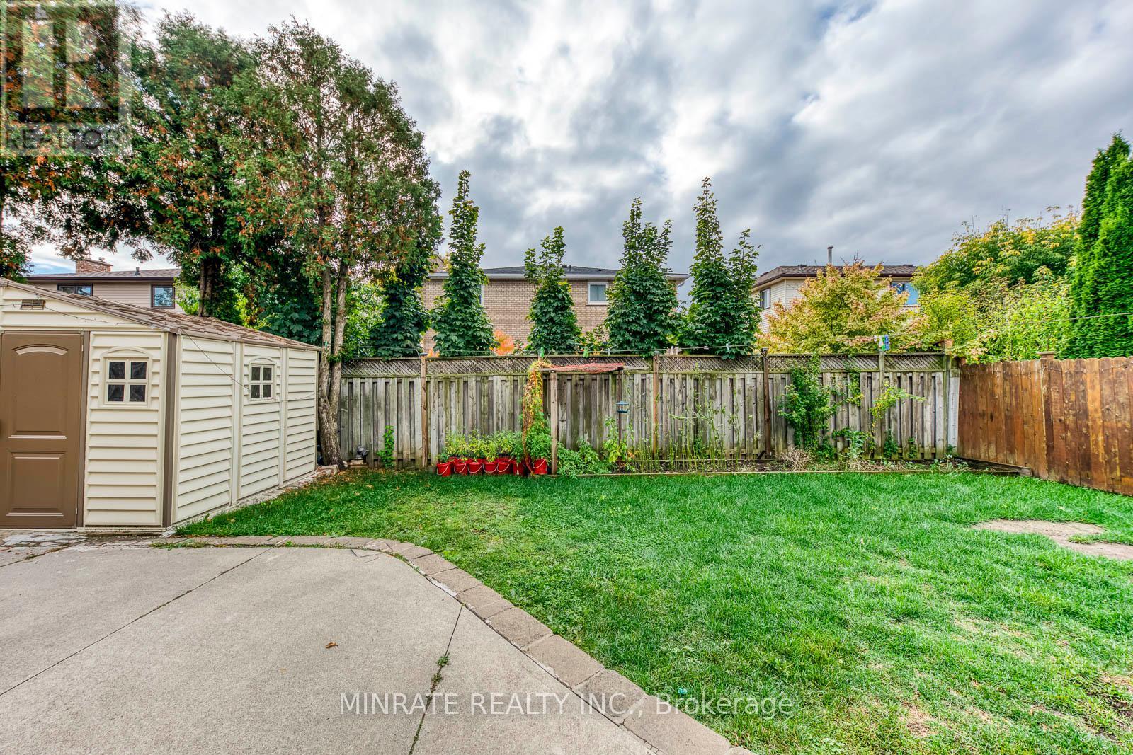 3346 Palmer Drive, Burlington, ON - Outdoor
