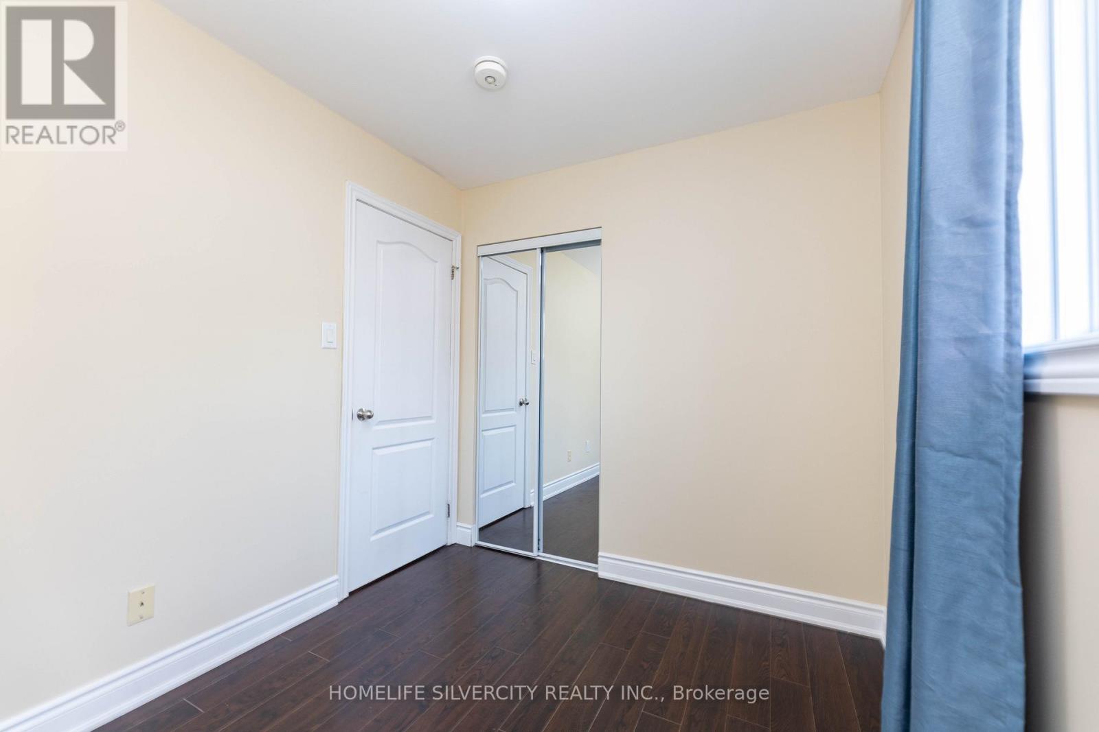 7258 Reindeer Drive, Mississauga, ON - Indoor Photo Showing Other Room