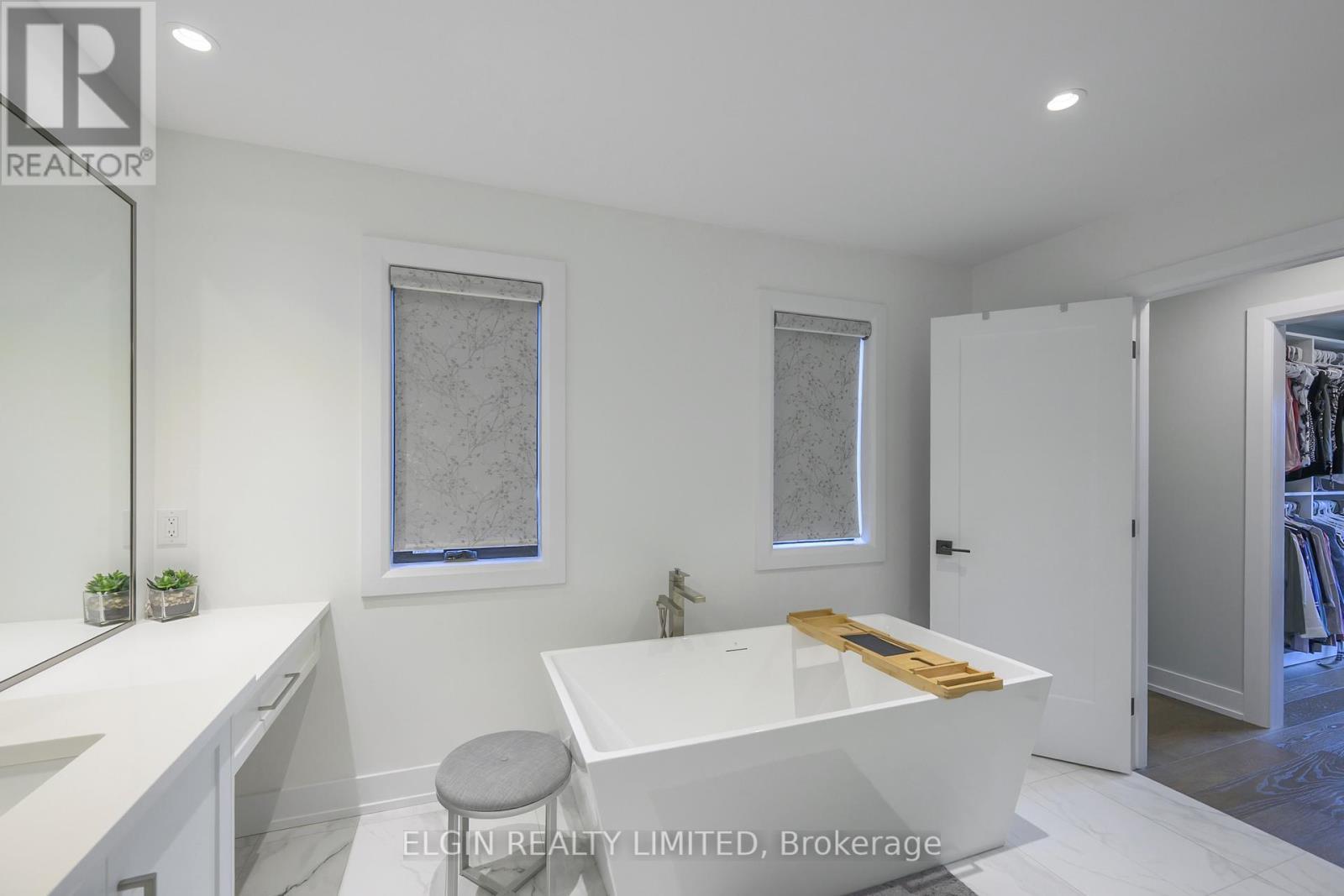 107 Optimist Drive, Southwold, ON - Indoor