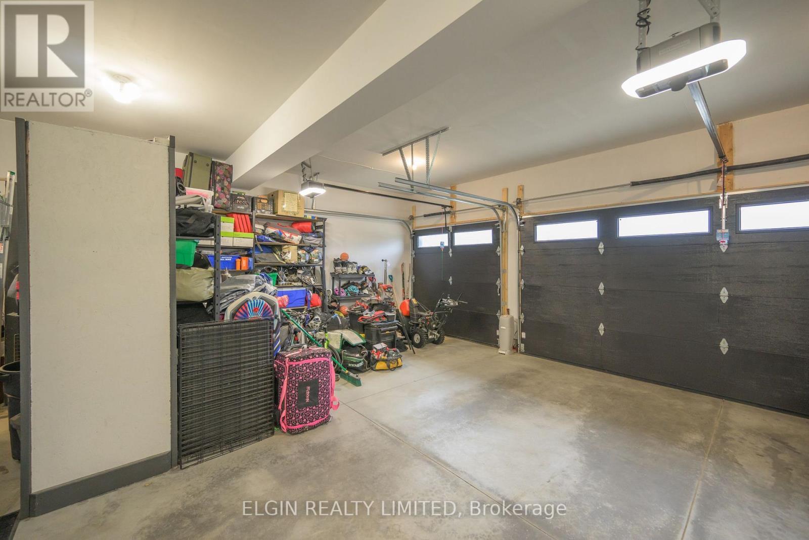 107 Optimist Drive, Southwold, ON - Indoor Photo Showing Garage