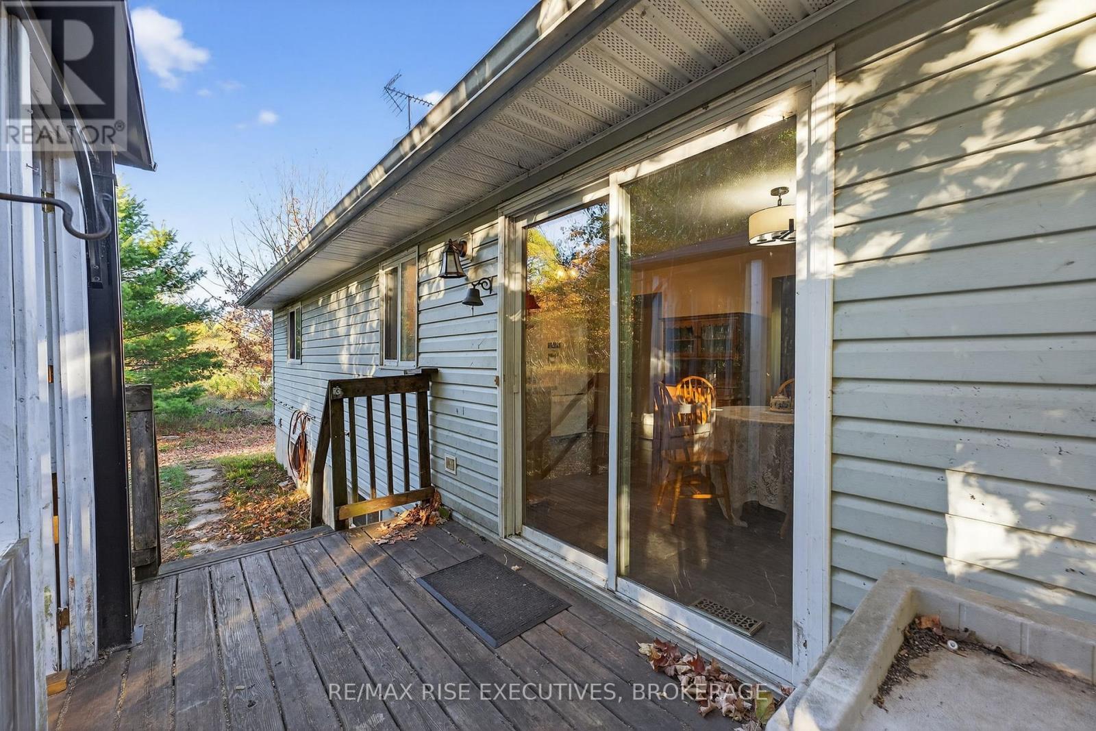 543 James Wilson Road, South Frontenac (Frontenac South), ON - Outdoor With Deck Patio Veranda With Exterior