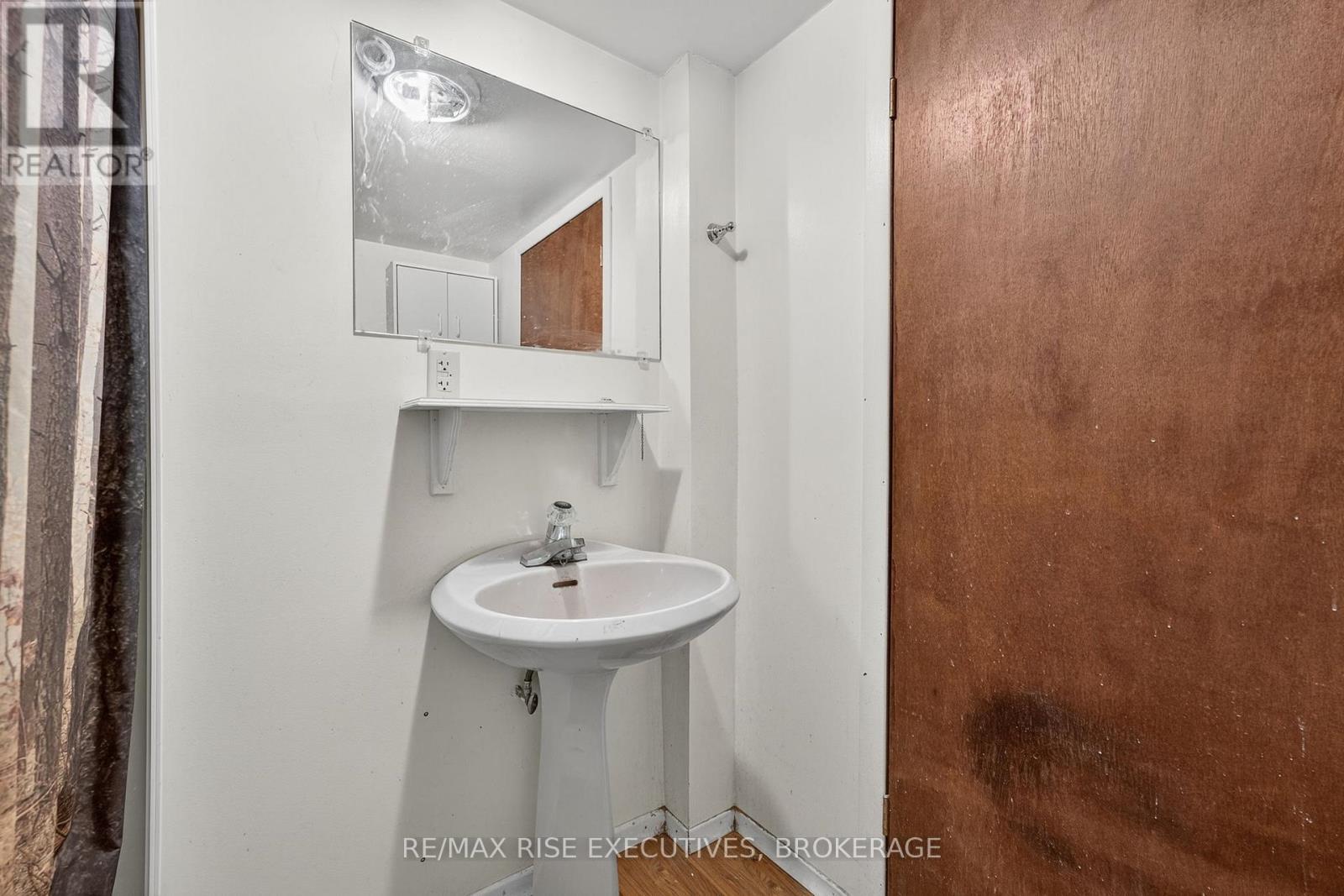 543 James Wilson Road, South Frontenac (Frontenac South), ON - Indoor