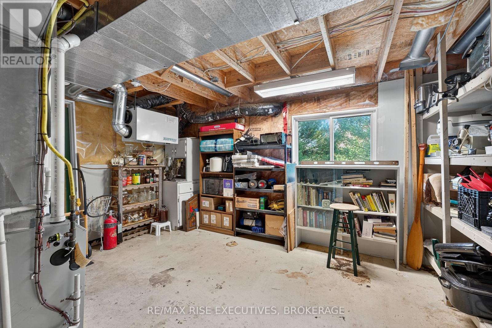 543 James Wilson Road, South Frontenac (Frontenac South), ON - Indoor Photo Showing Basement