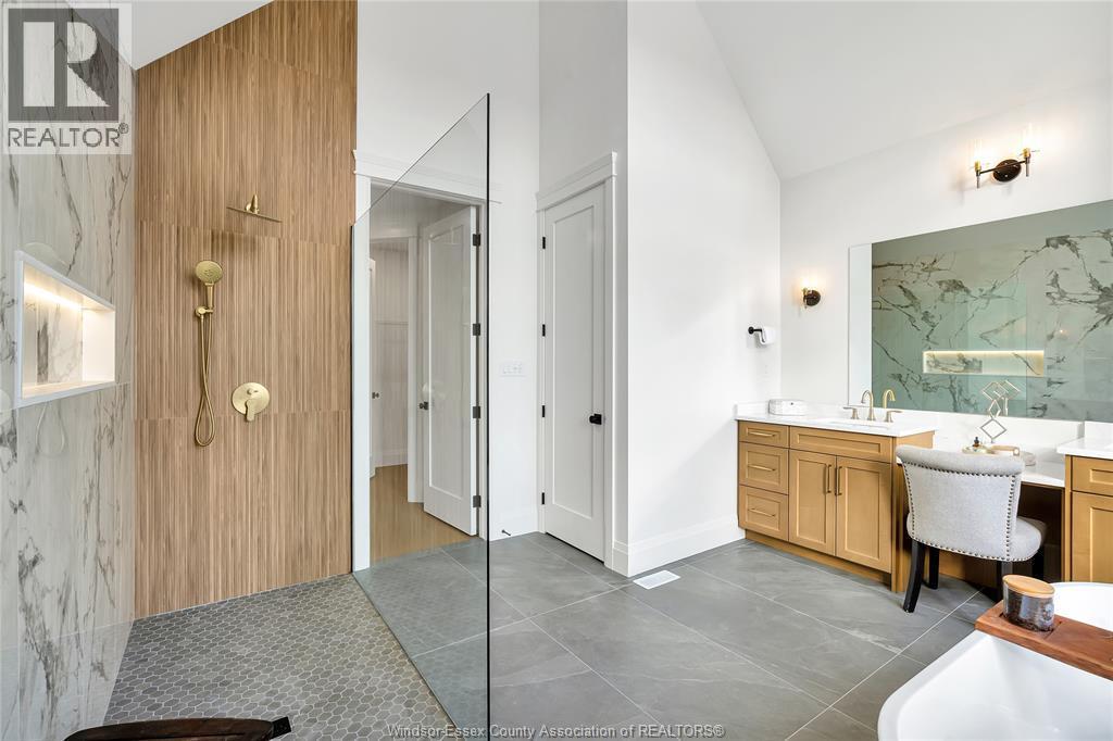 1443 Mullins Drive, Lakeshore, ON - Indoor