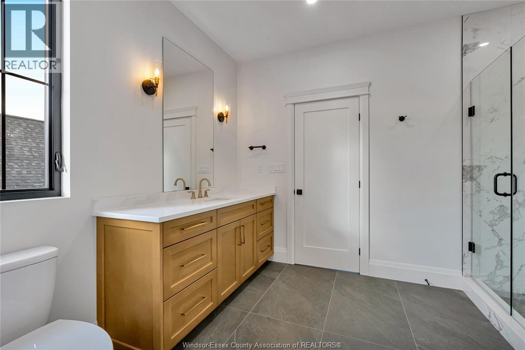 1443 Mullins Drive, Lakeshore, ON - Indoor Photo Showing Bathroom