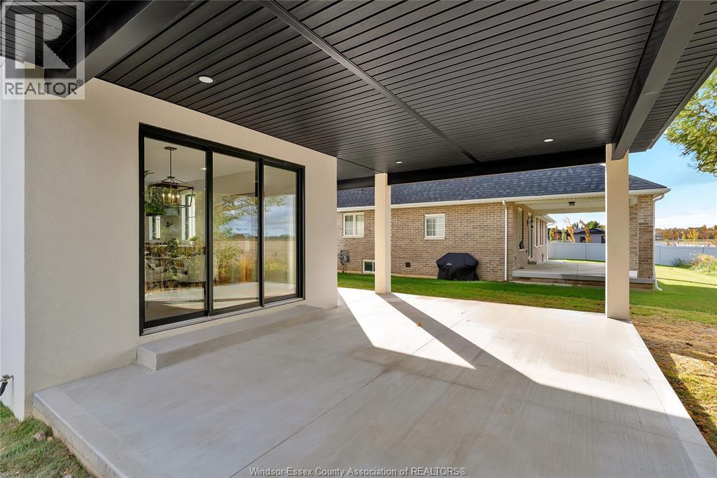 1443 Mullins Drive, Lakeshore, ON - Outdoor With Deck Patio Veranda With Exterior