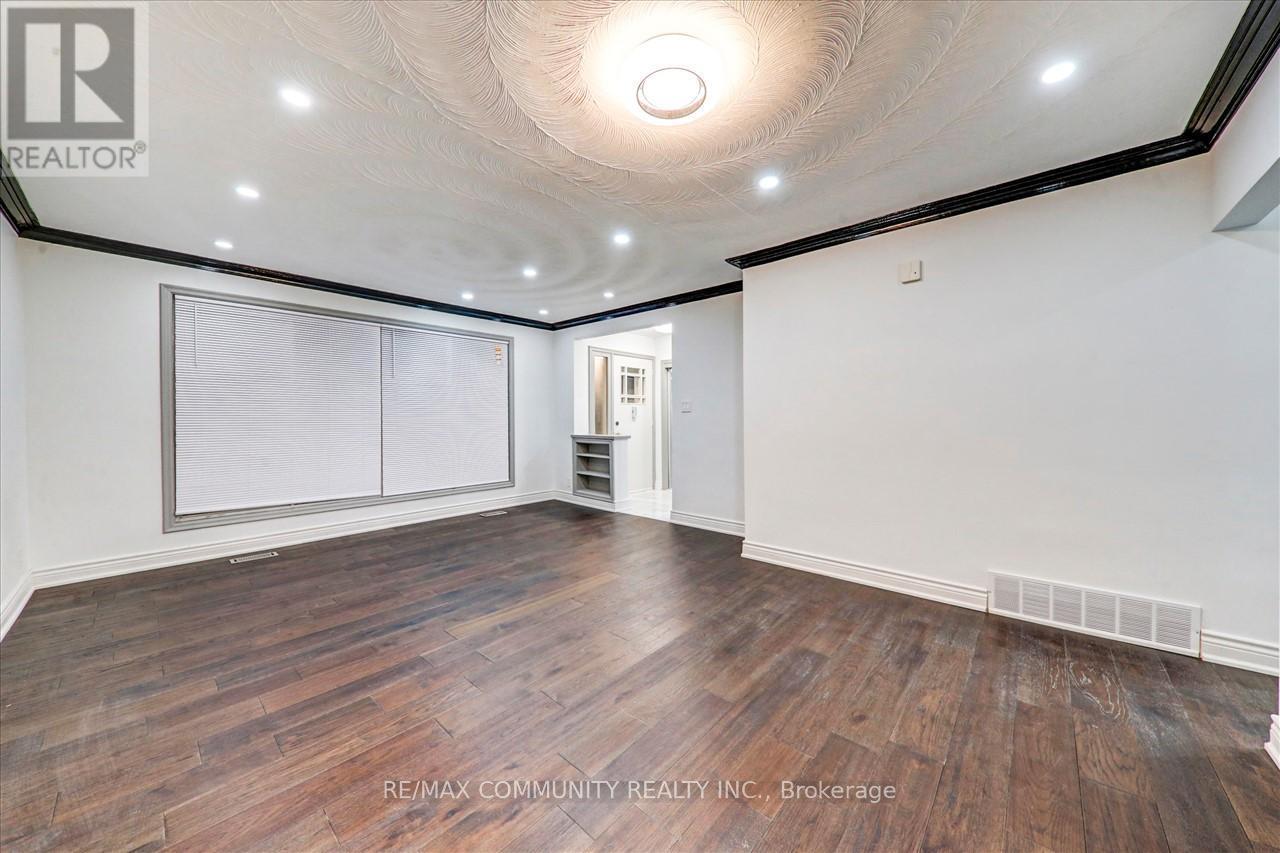 Main - 58 Gully Drive, Toronto, ON - Indoor Photo Showing Other Room