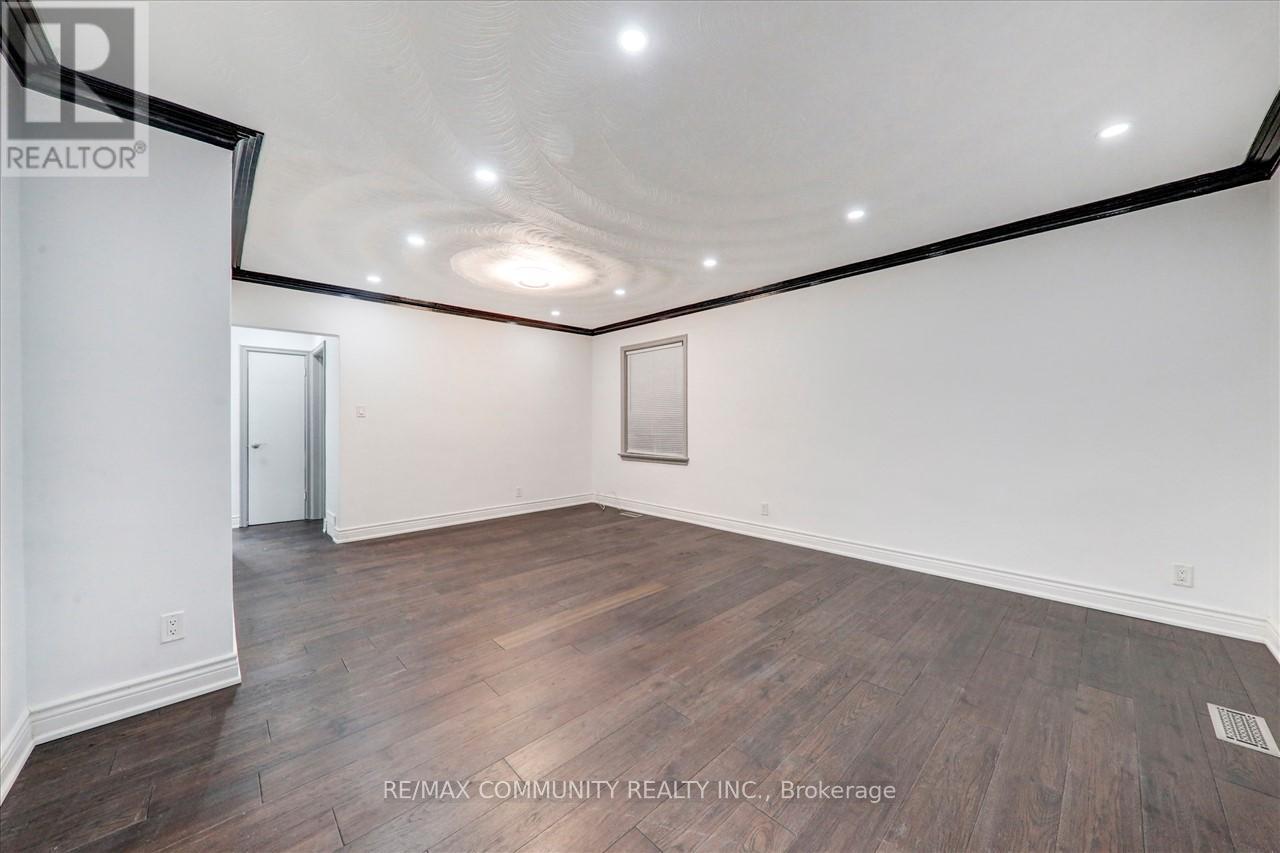 Main - 58 Gully Drive, Toronto, ON - Indoor Photo Showing Other Room