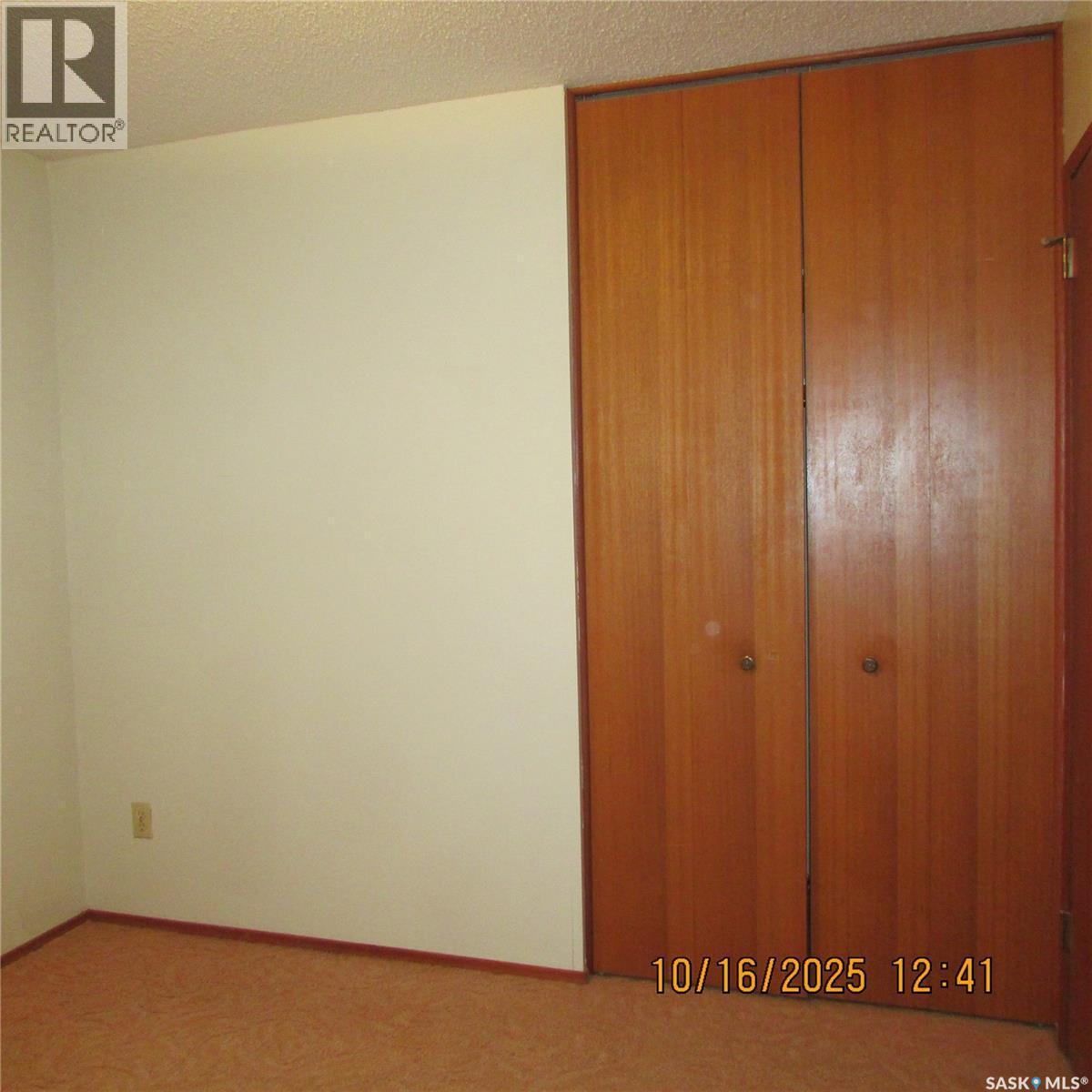 406 Chickney Avenue, Lemberg, SK - Indoor Photo Showing Other Room