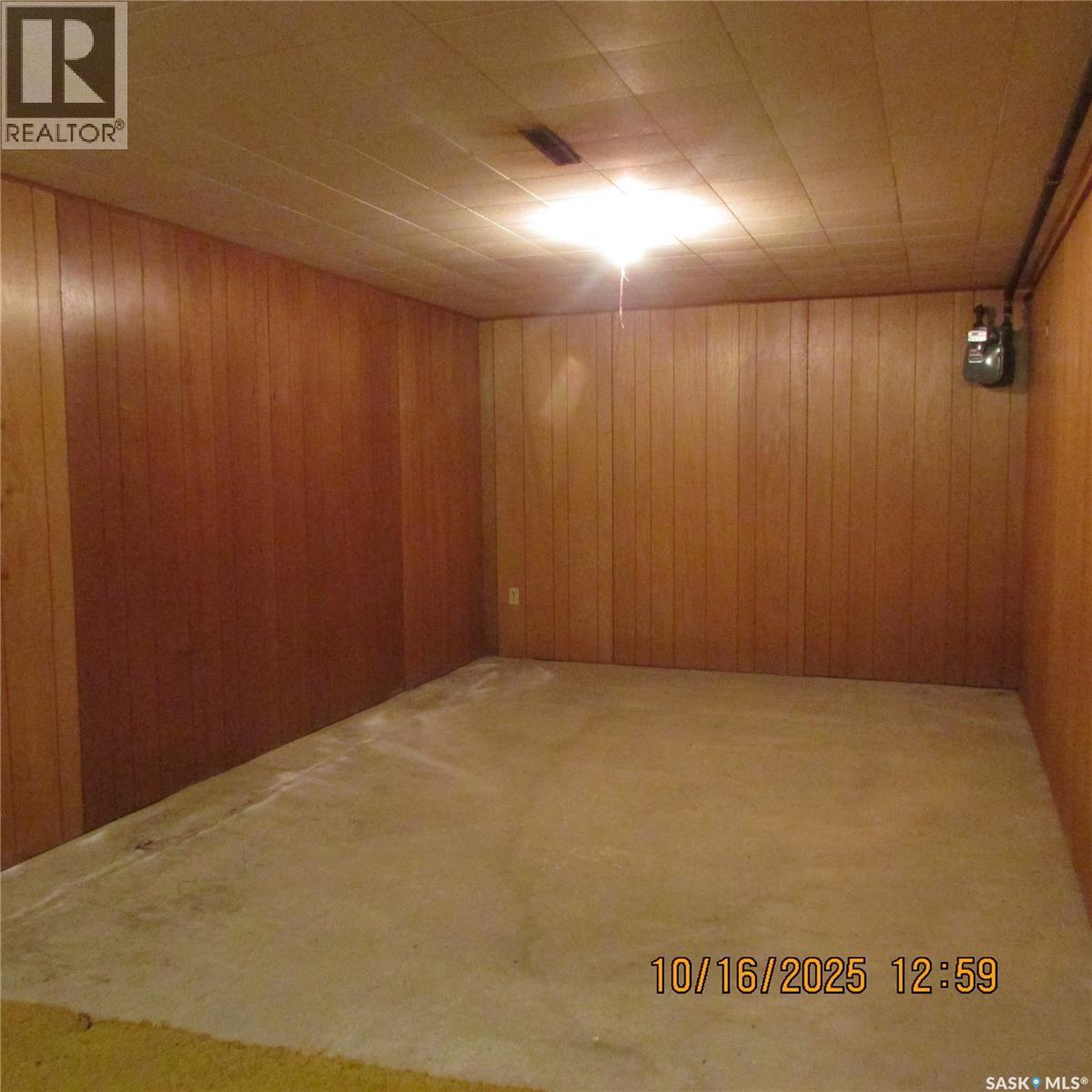 406 Chickney Avenue, Lemberg, SK - Indoor