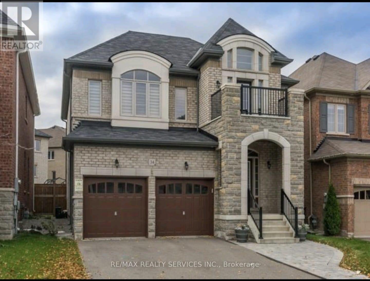 34 Interlacken Drive, Brampton, ON - Outdoor With Facade