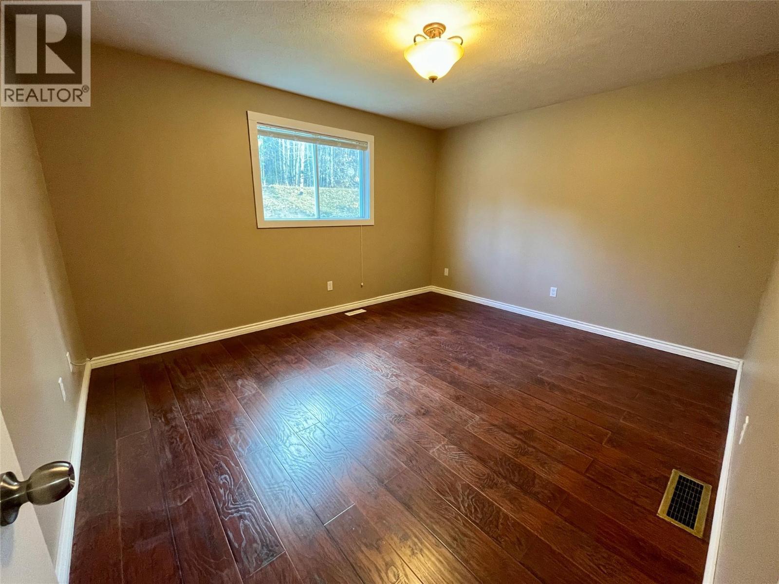 148 Gwillim Crescent, Tumbler Ridge, BC - Indoor Photo Showing Other Room