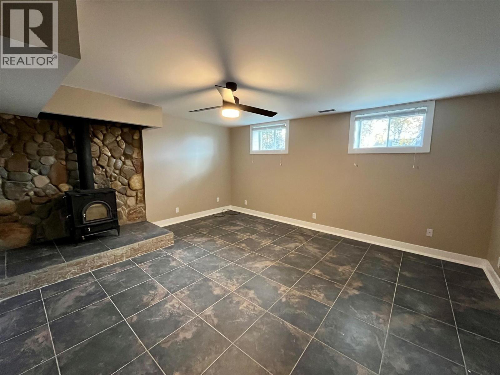 148 Gwillim Crescent, Tumbler Ridge, BC - Indoor