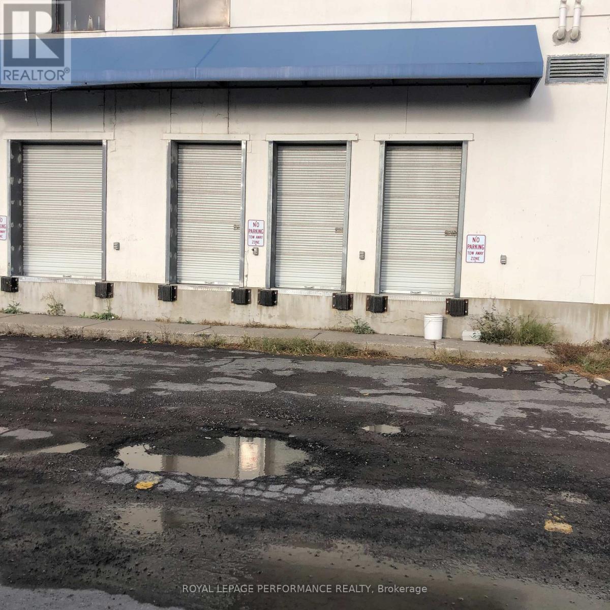 888 Belfast Road, Ottawa, ON