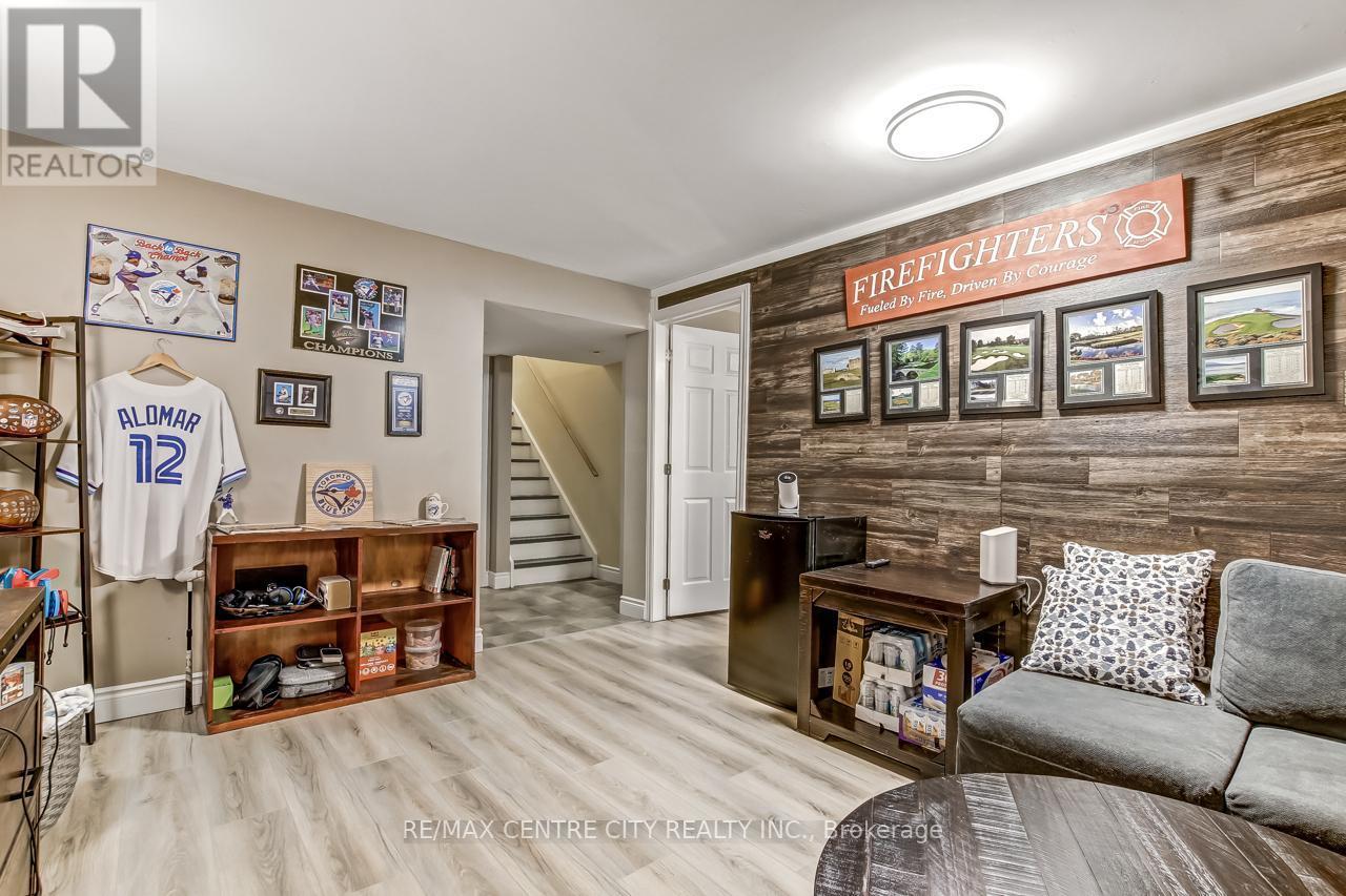 A - 263 Frances Street, Central Elgin (Port Stanley), ON - Indoor