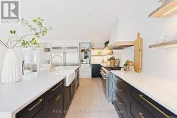 Side by side Fridge/Freezer, appliance garages -