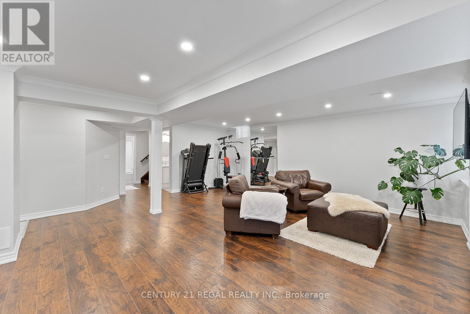 43 Valleyscape Trail, Caledon, ON - Indoor