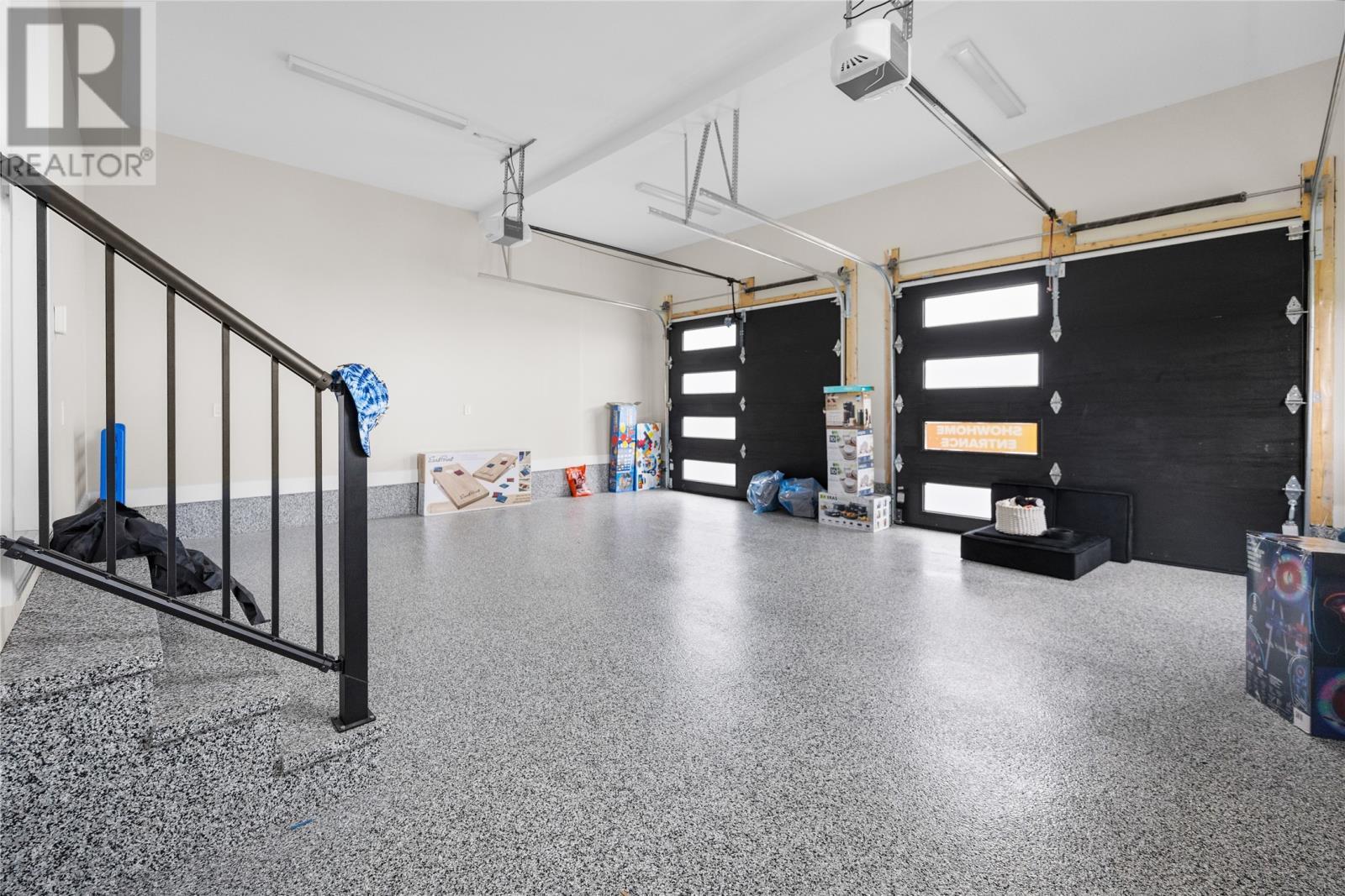 14 Kinglet Way, Conception Bay South, NL - Indoor Photo Showing Garage