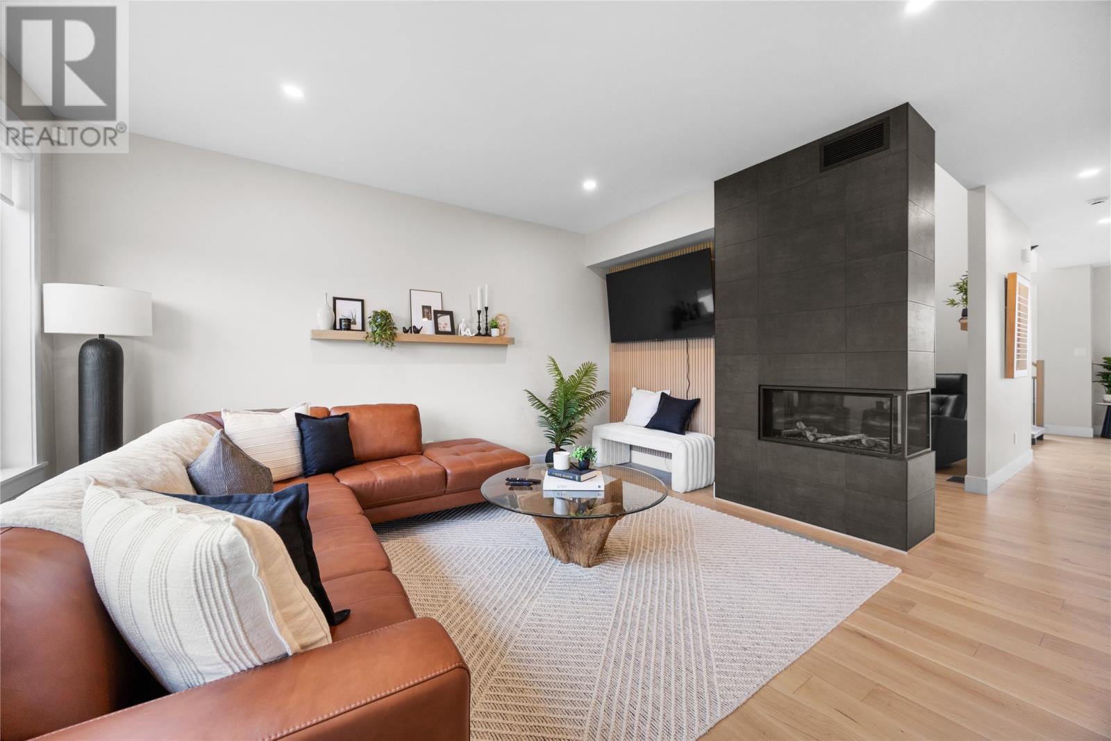 14 Kinglet Way, Conception Bay South, NL - Indoor Photo Showing Living Room With Fireplace