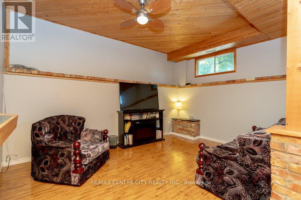 55 Melanie Drive E, Aylmer, ON - Indoor