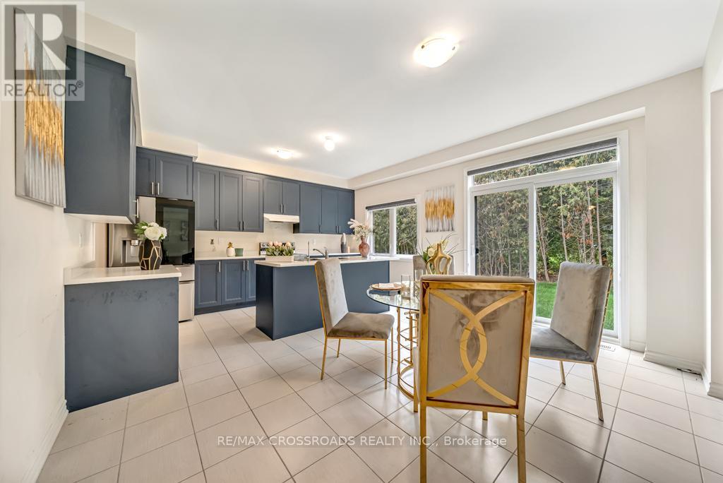 118 North Garden Boulevard, Scugog, ON - Indoor Photo Showing Kitchen