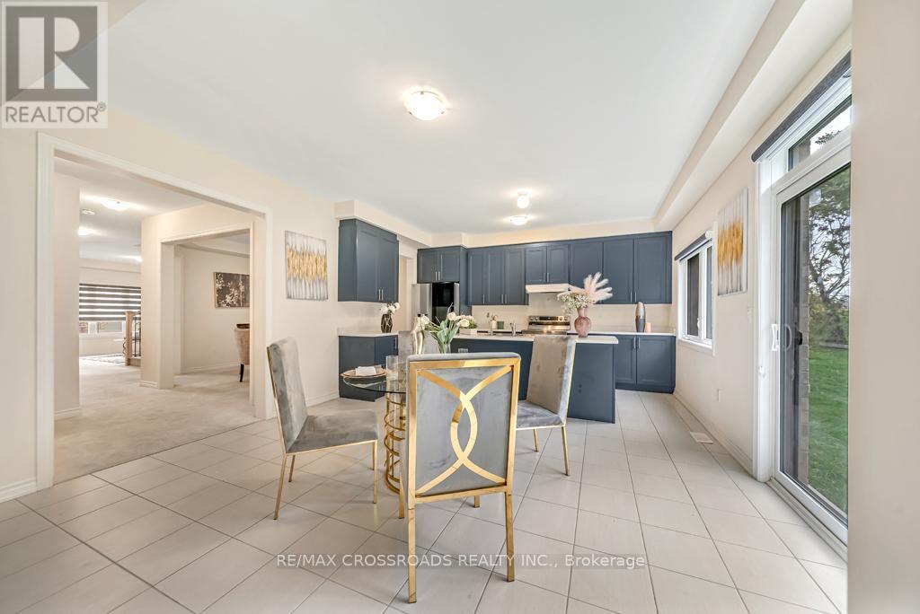 118 North Garden Boulevard, Scugog, ON - Indoor Photo Showing Other Room