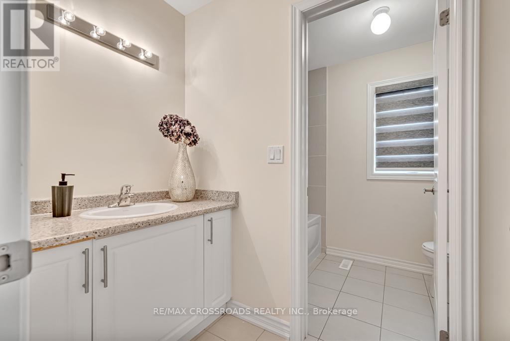 118 North Garden Boulevard, Scugog, ON - Indoor Photo Showing Bathroom
