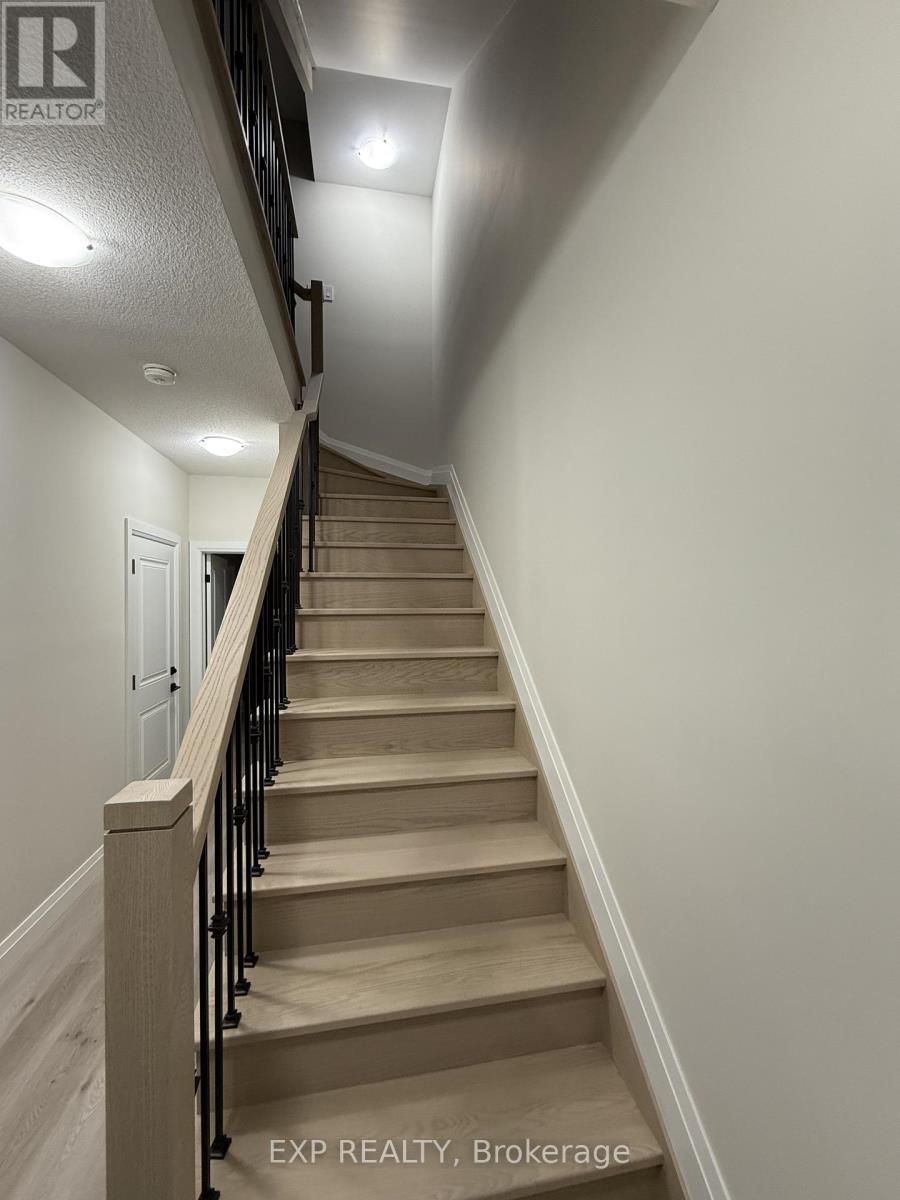 3 Keystone Trail, Welland, ON - Indoor Photo Showing Other Room