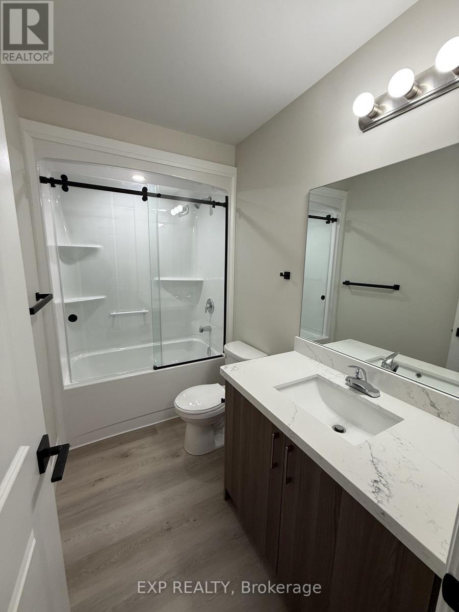 3 Keystone Trail, Welland, ON - Indoor Photo Showing Bathroom