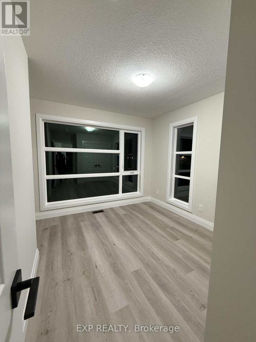 3 Keystone Trail, Welland, ON - Indoor Photo Showing Other Room