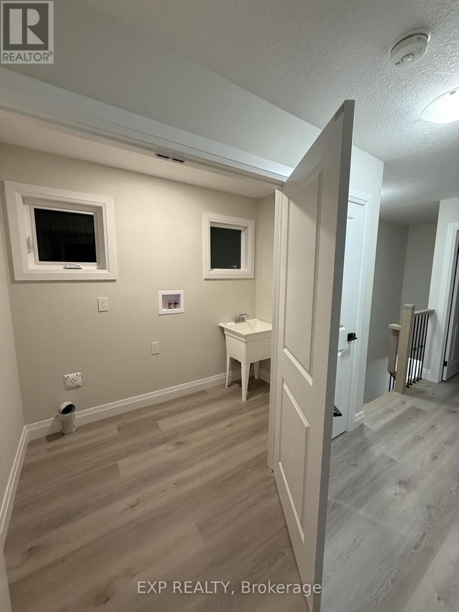 3 Keystone Trail, Welland, ON - Indoor Photo Showing Other Room