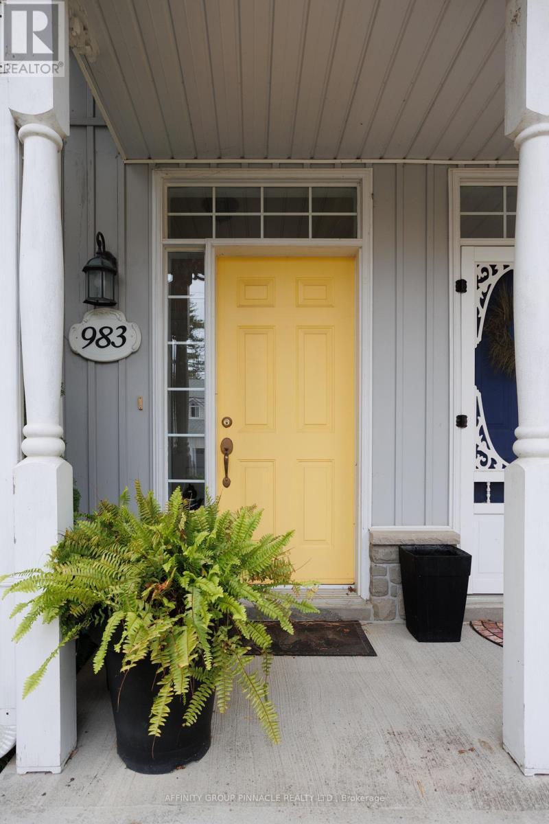 983 Lake Drive E, Georgina (Sutton & Jackson'S Point), ON - Outdoor With Exterior