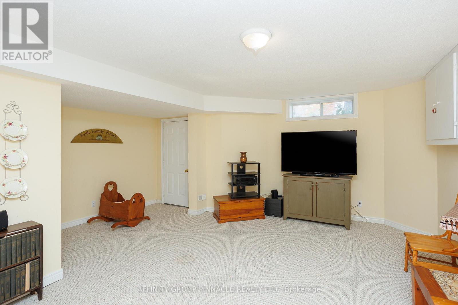 983 Lake Drive E, Georgina (Sutton & Jackson'S Point), ON - Indoor