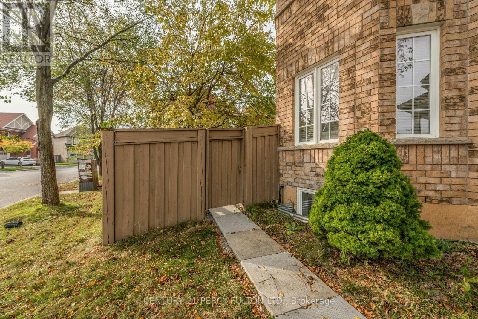 Bsmt - 1 Cragg Crescent, Ajax, ON - Outdoor