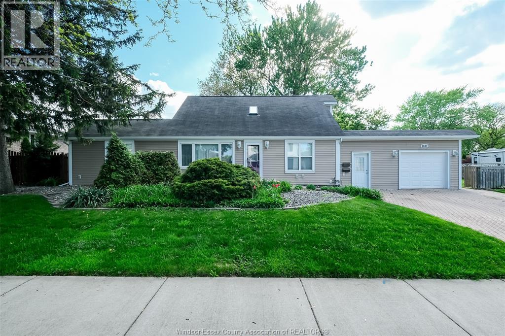 1617 Mark Avenue, Windsor, ON - Outdoor