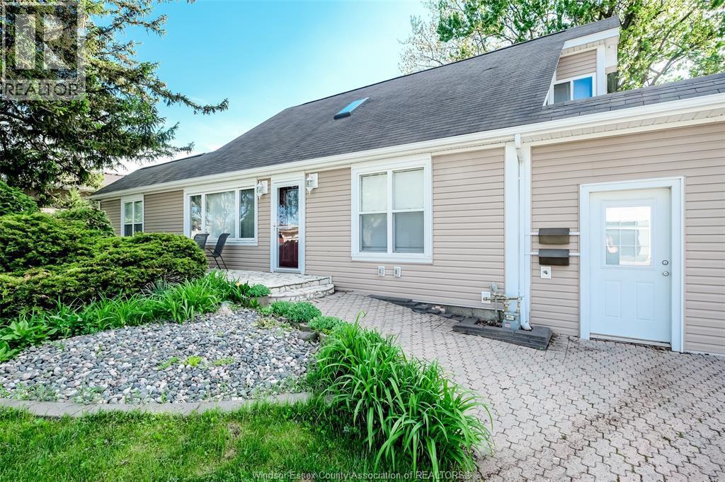 1617 Mark Avenue, Windsor, ON - Outdoor