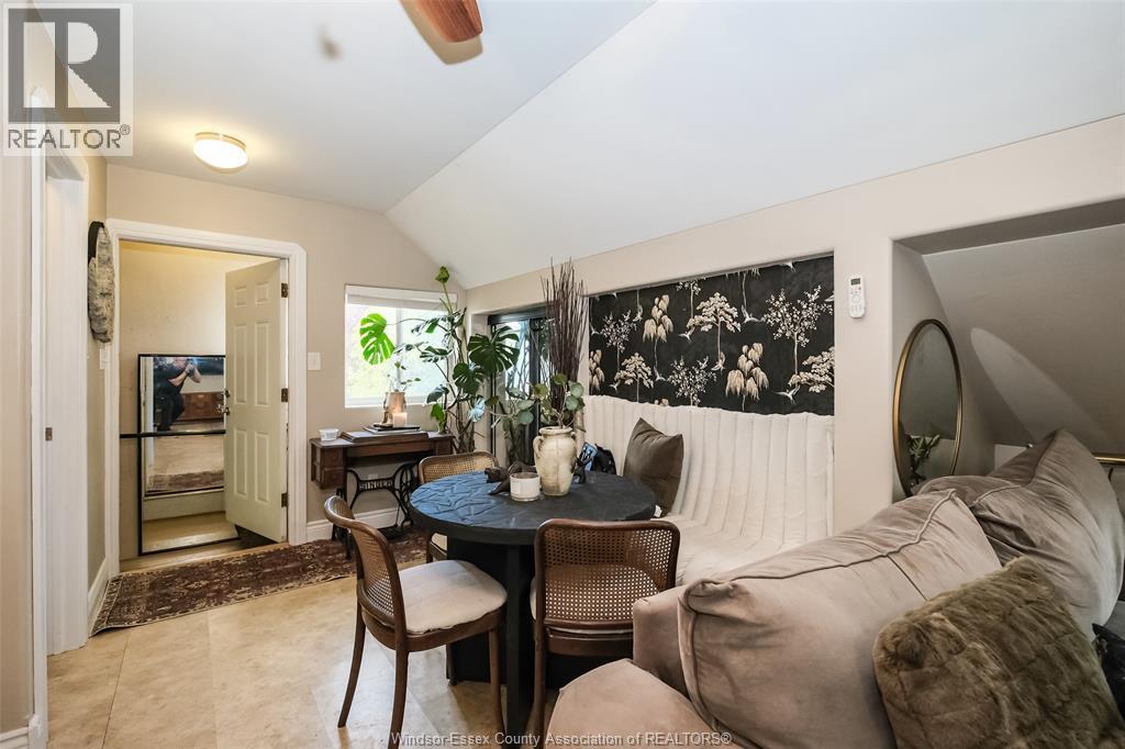 1617 Mark Avenue, Windsor, ON - Indoor Photo Showing Dining Room