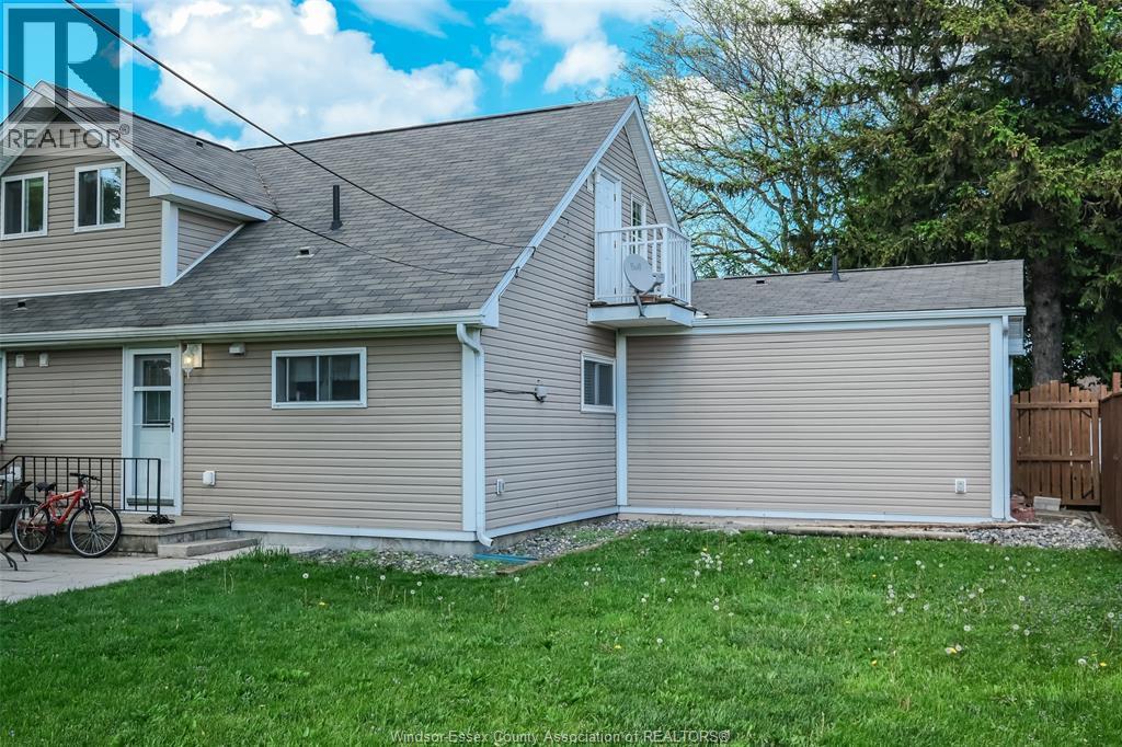 1617 Mark Avenue, Windsor, ON - Outdoor