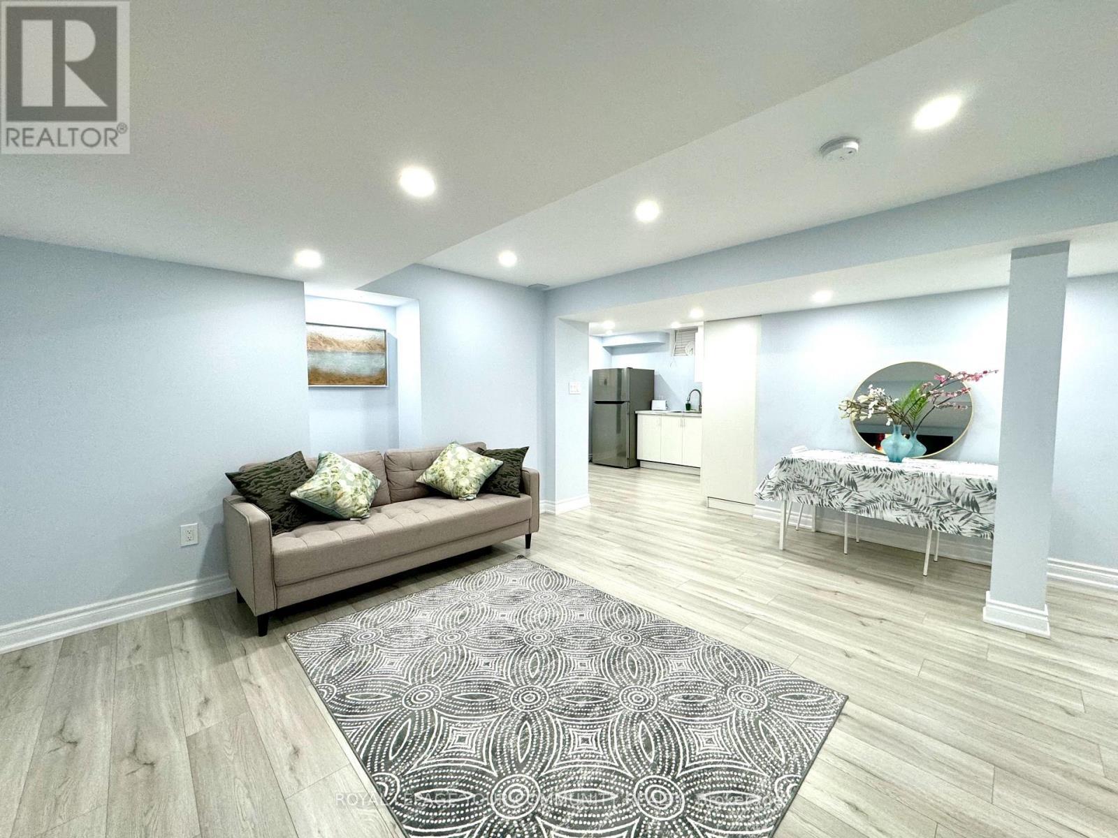 Lower - 51 Cayton Crescent, Bradford West Gwillimbury, ON - Indoor