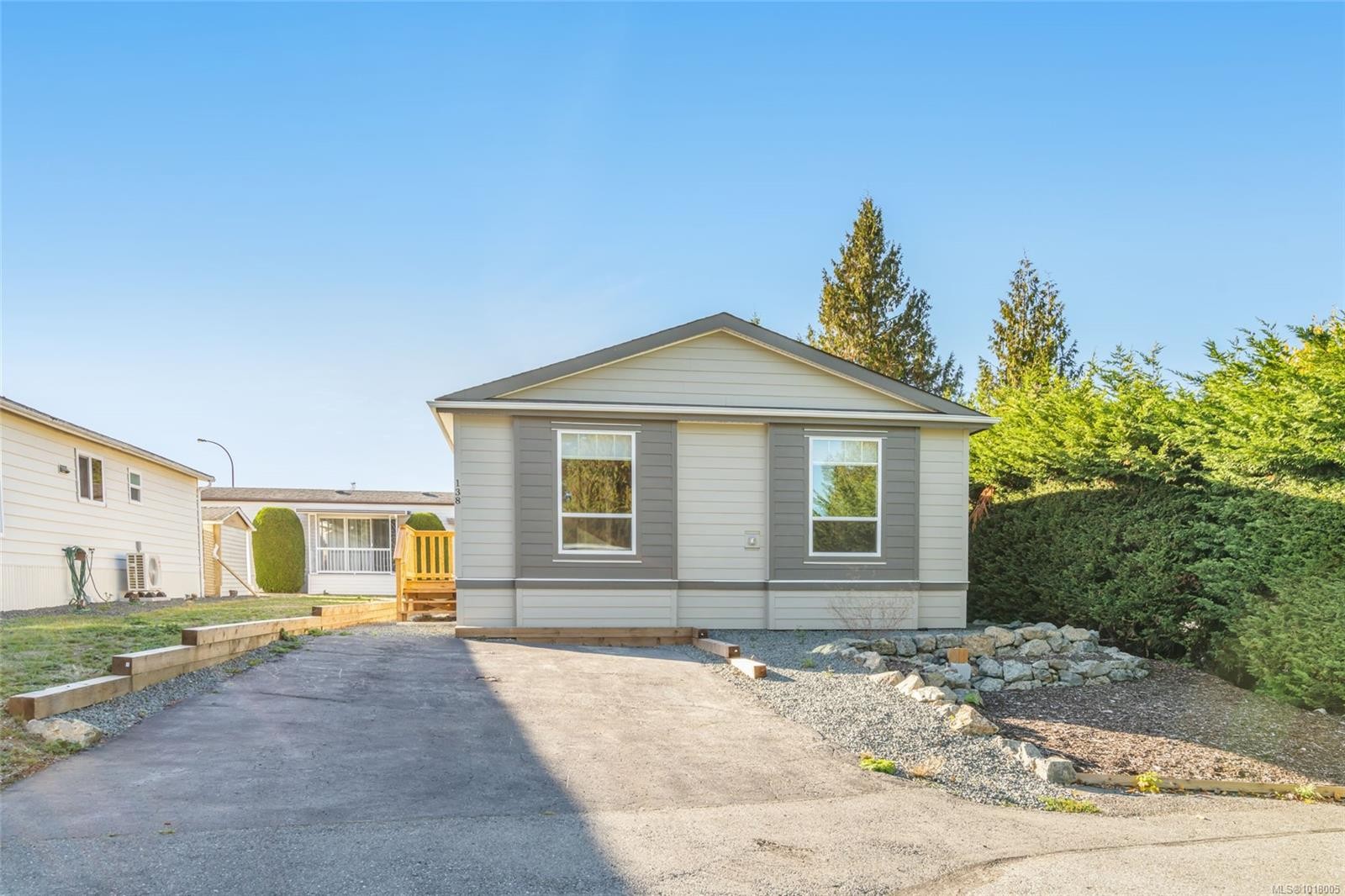 138-6325 Metral Dr, Nanaimo, BC