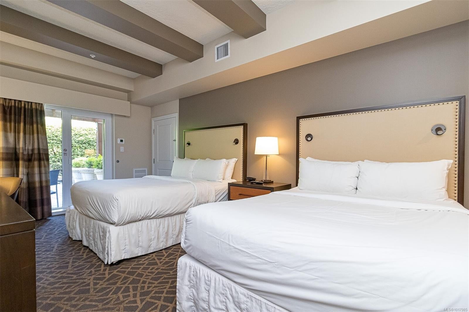 113/115 D-1376 Lynburne Pl, Langford, BC - Indoor Photo Showing Bedroom