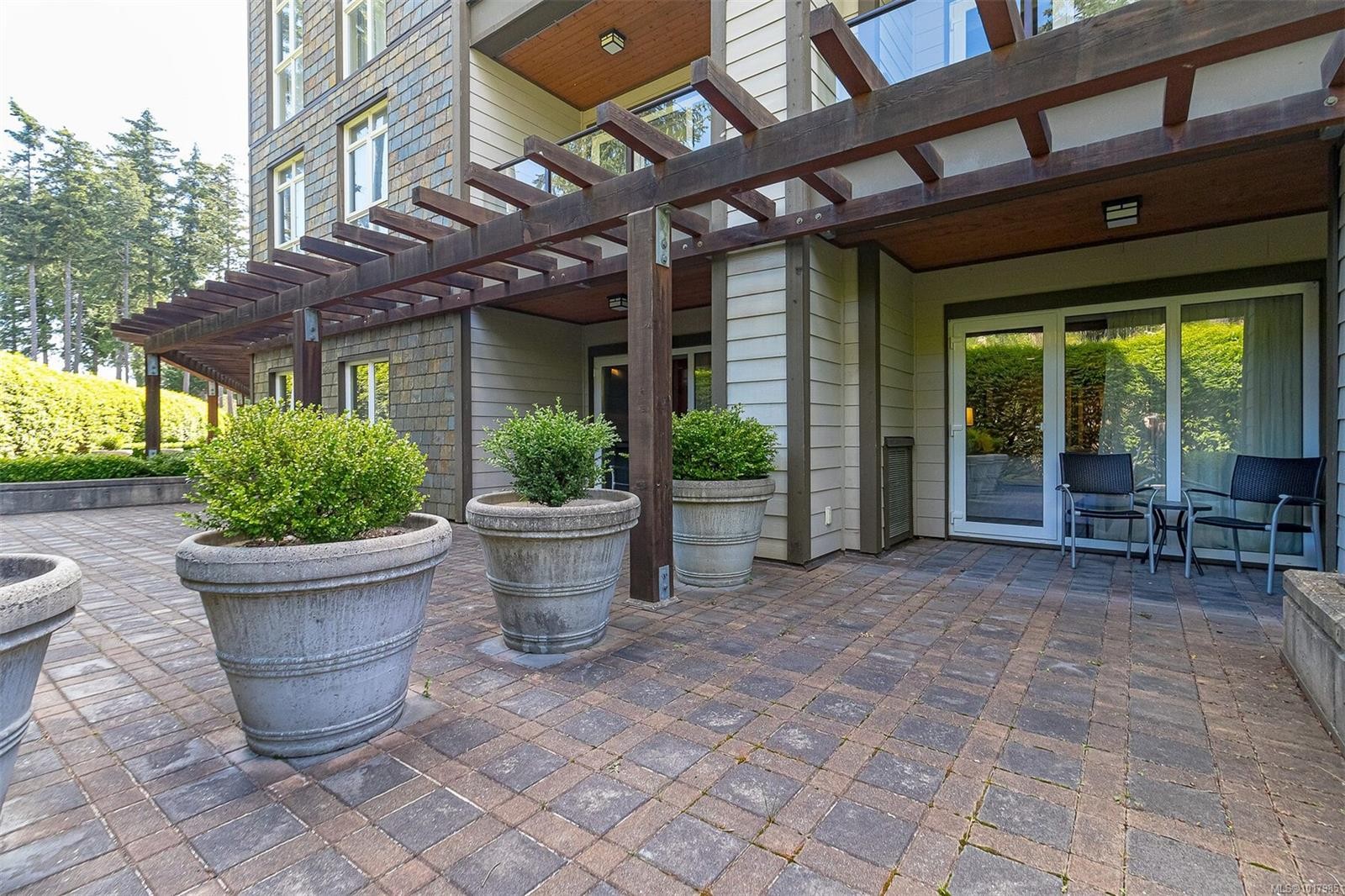 113/115 D-1376 Lynburne Pl, Langford, BC - Outdoor With Deck Patio Veranda