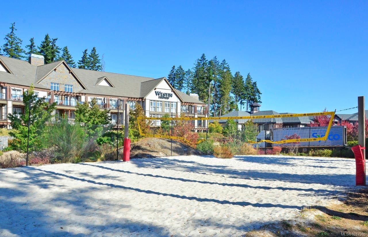 113/115 D-1376 Lynburne Pl, Langford, BC - Outdoor